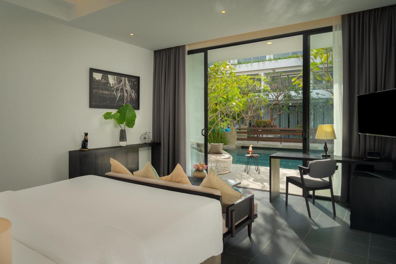 Eightfold Urban Resort Siem Reap Exterior foto Deluxe Pool Access