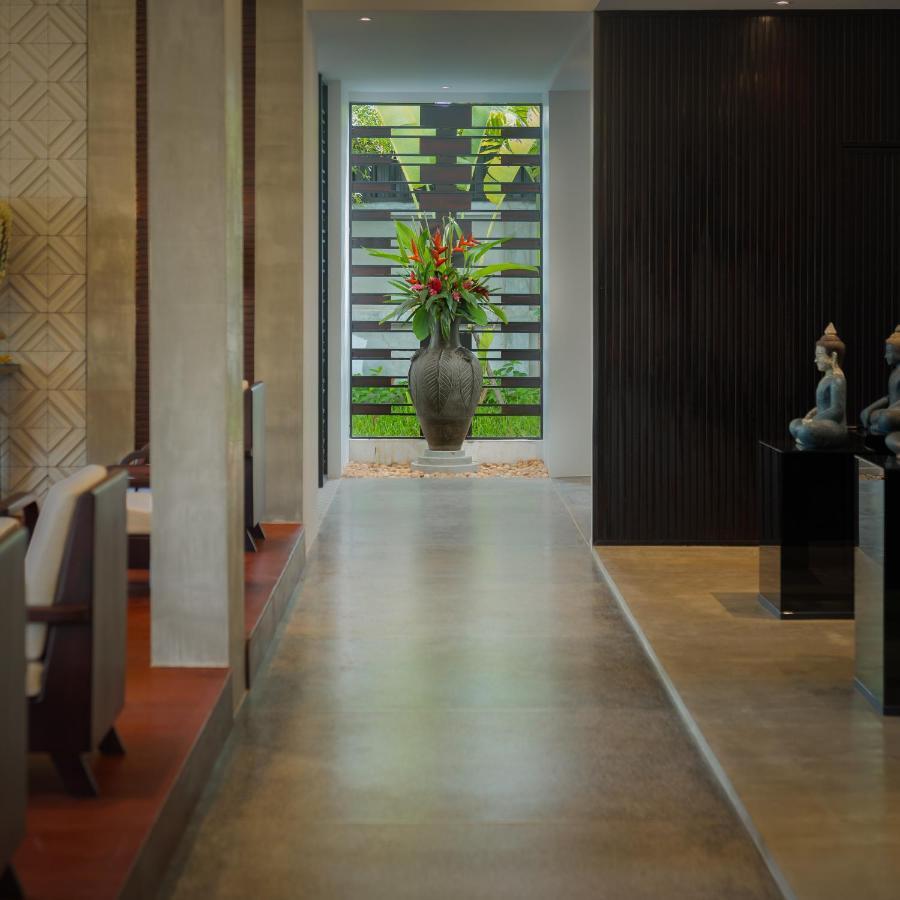 Eightfold Urban Resort Siem Reap Exterior foto Interior of the hotel