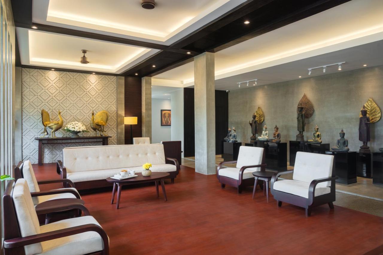 Eightfold Urban Resort Siem Reap Exterior foto The lobby of the Royal Thai Police Museum